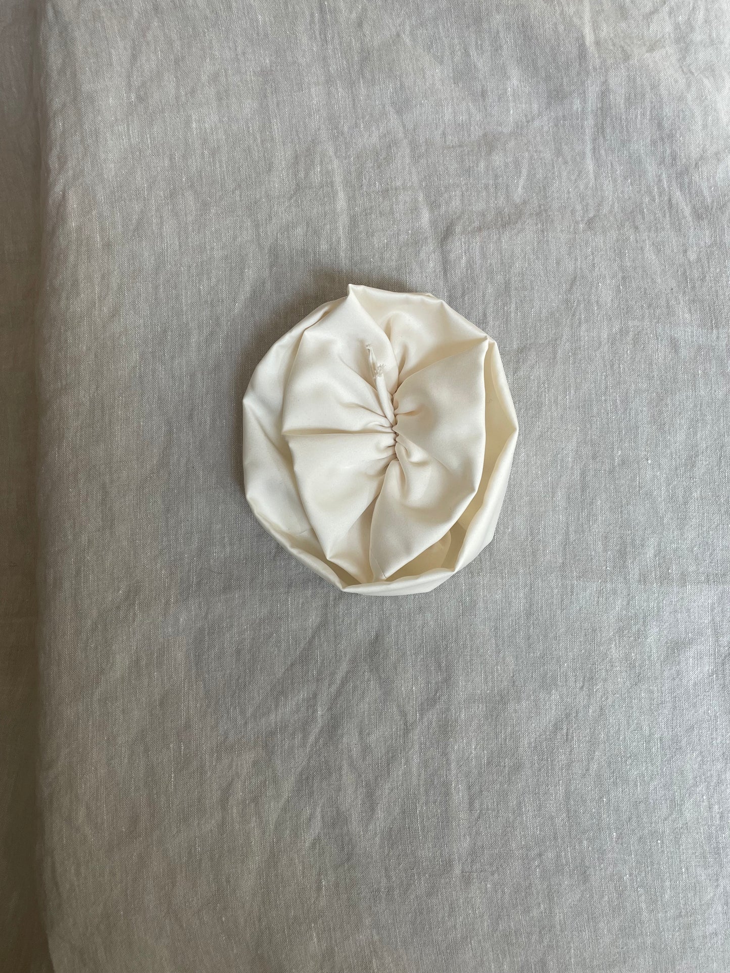 Sample (women) white big