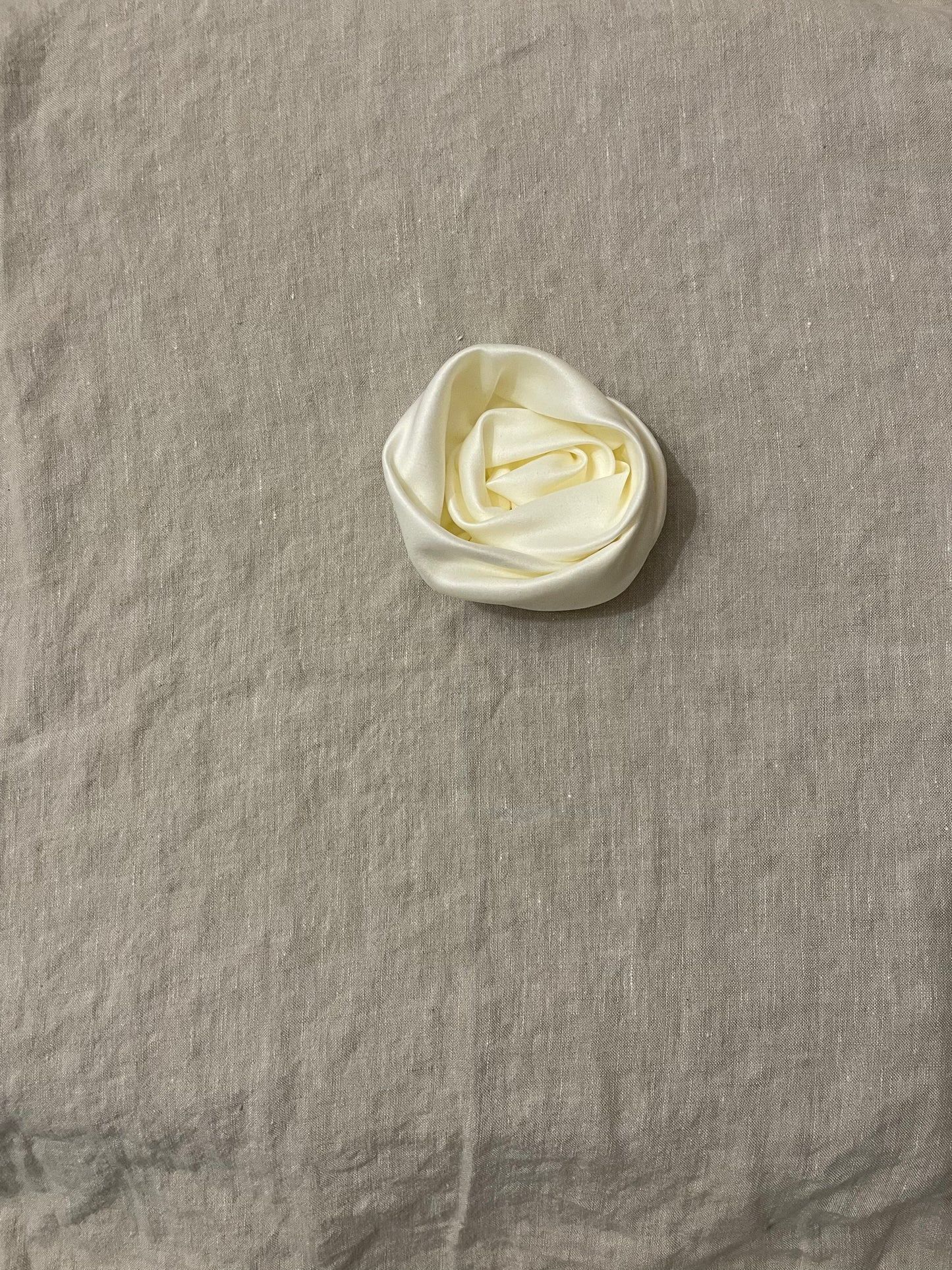 Sample (women) Rose white