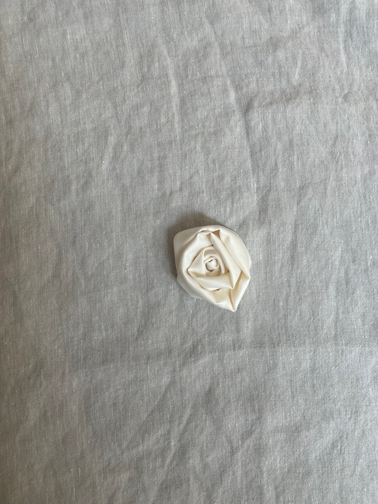 Sample a (women) flower mini