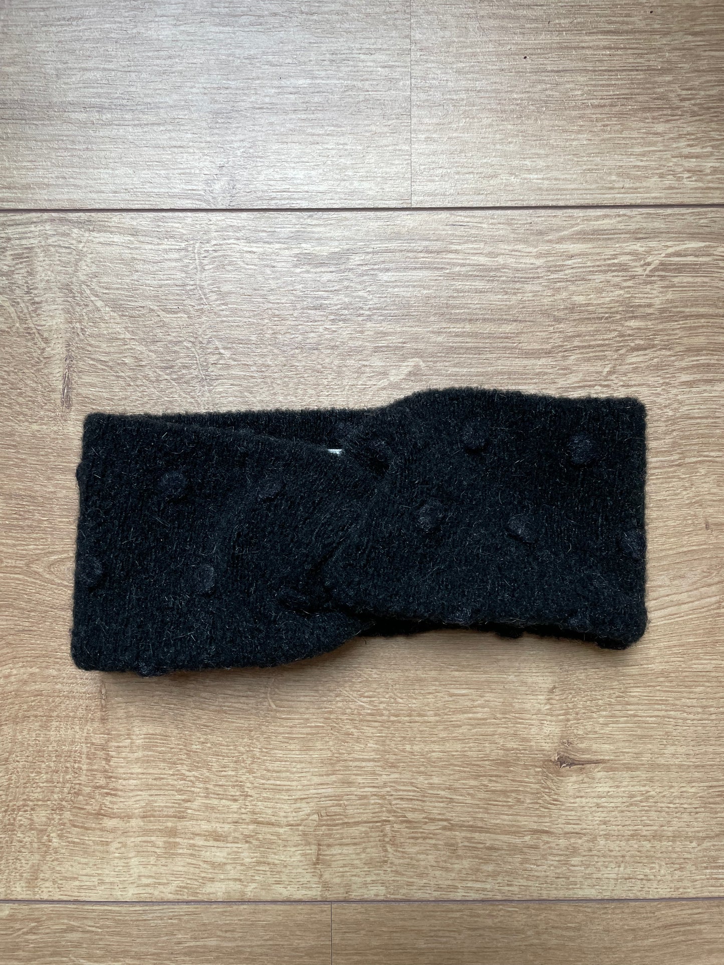 Sample black headband